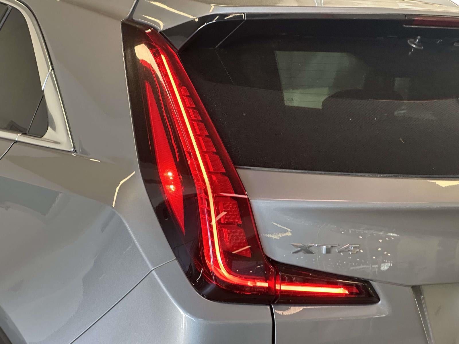 2023 Cadillac XT4 AWD Luxury