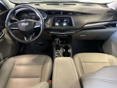 2023 Cadillac XT4 AWD Luxury