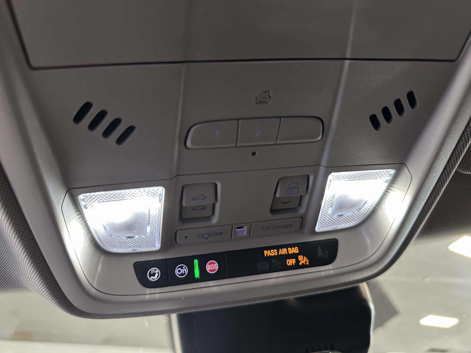 2023 Cadillac XT4 AWD Luxury