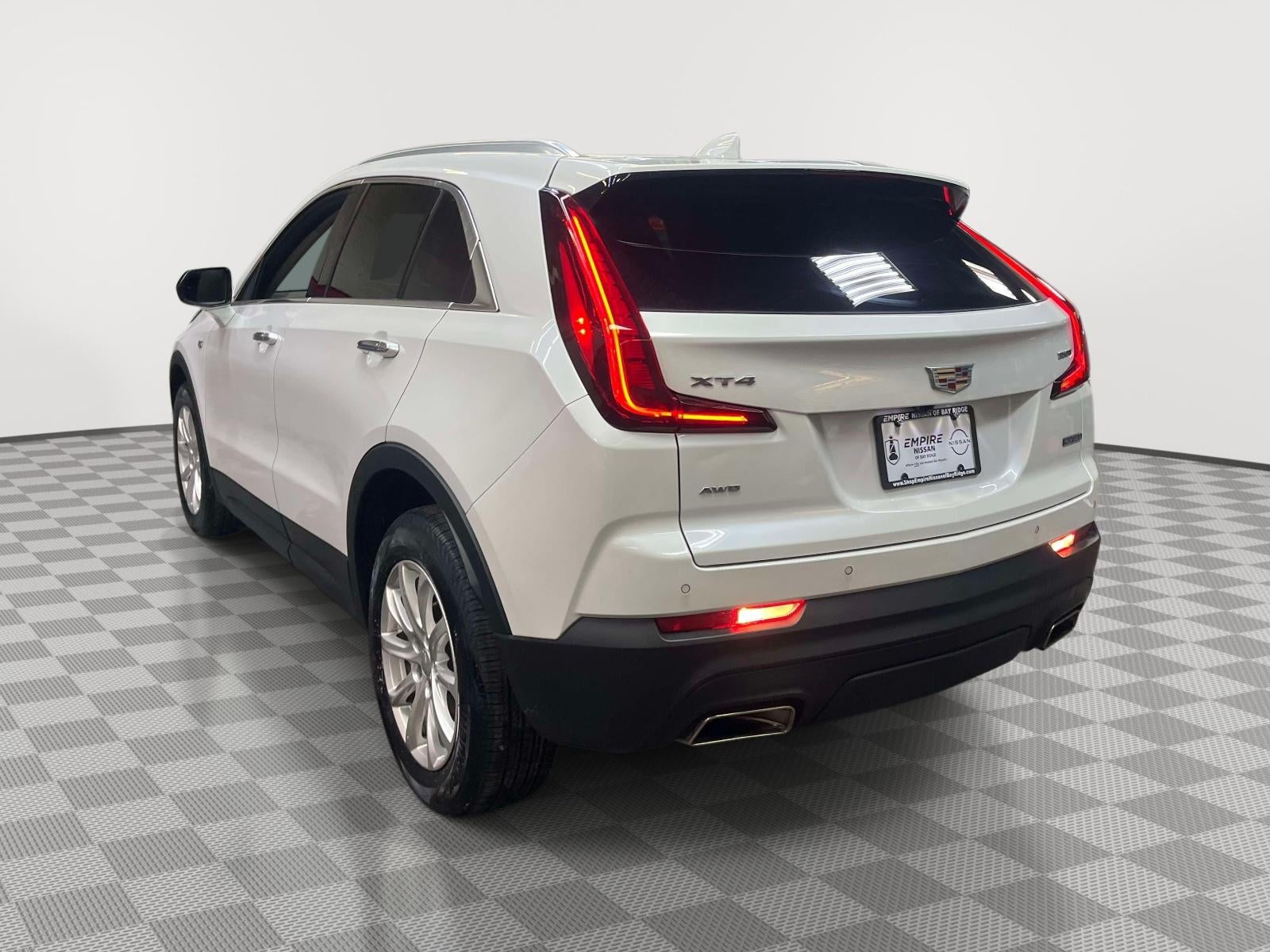 2023 Cadillac XT4 AWD Luxury