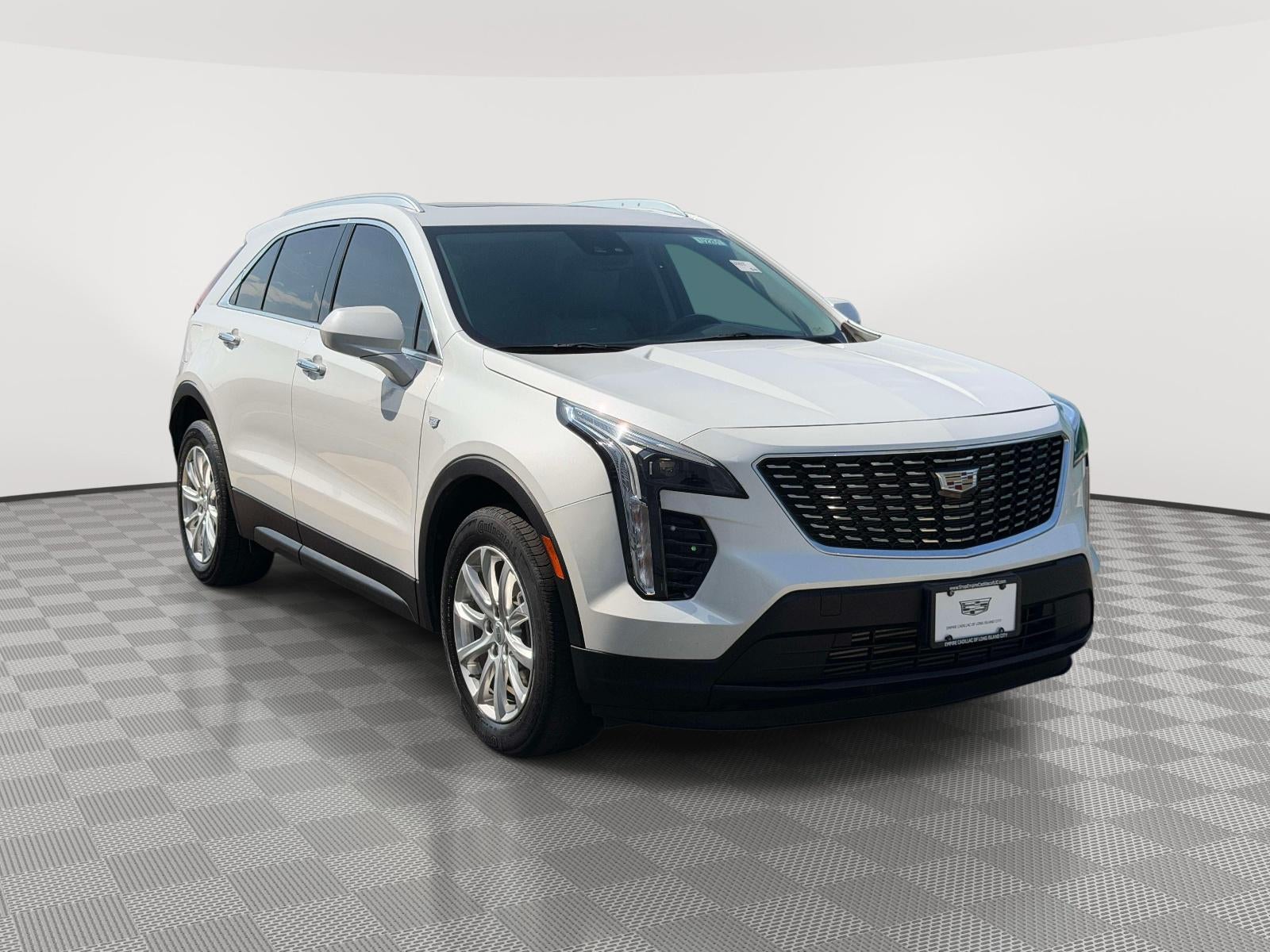 2023 Cadillac XT4 AWD Luxury