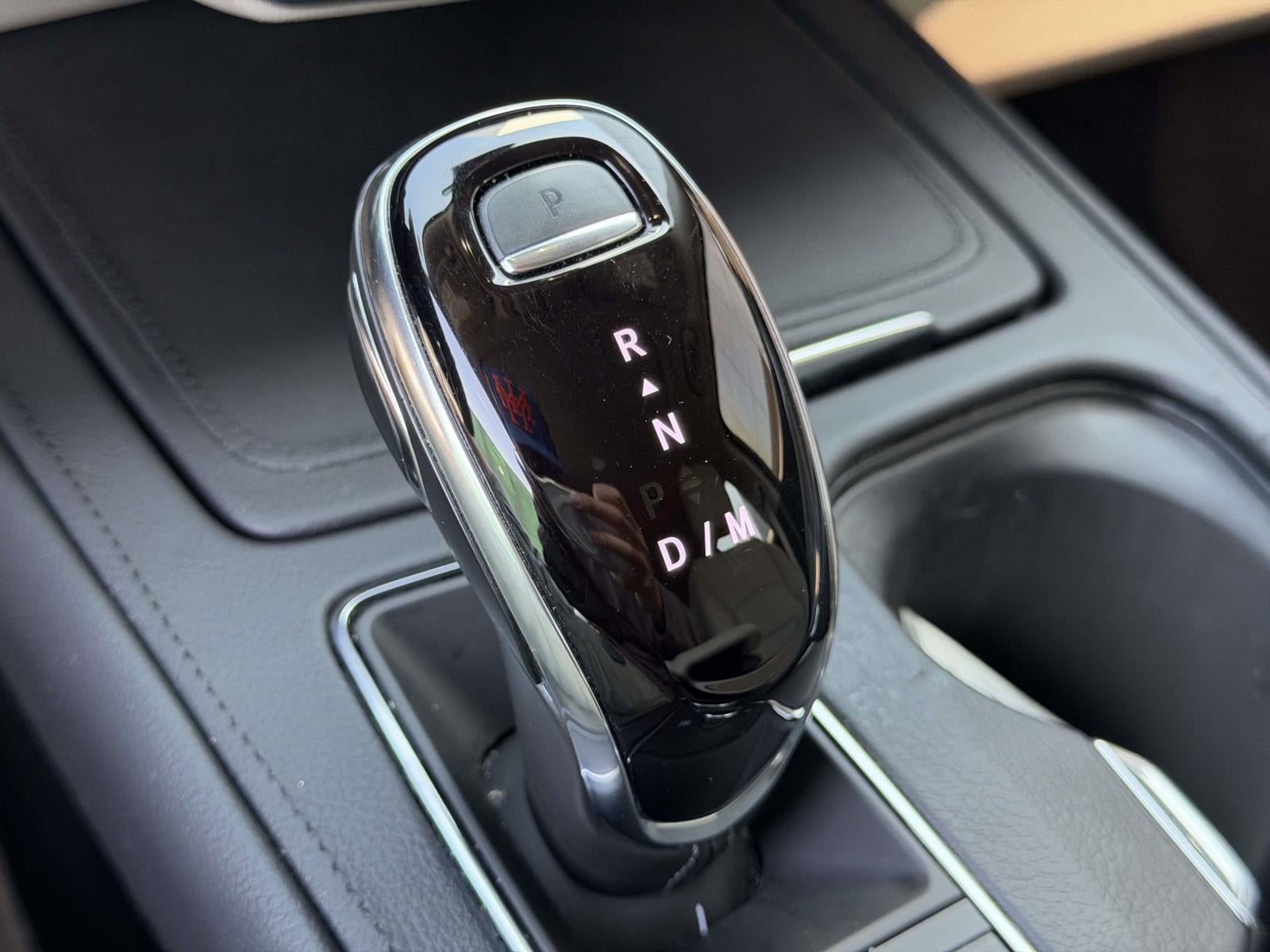 2023 Cadillac XT4 AWD Luxury