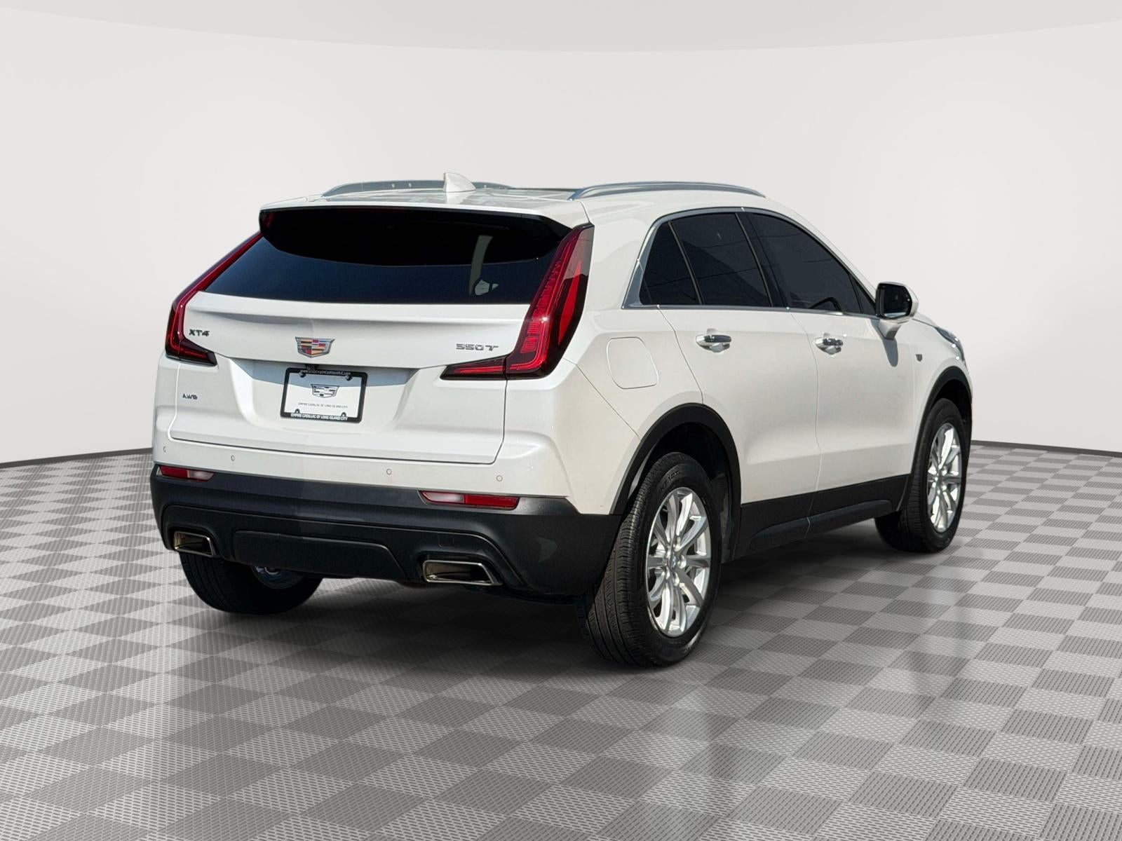 2023 Cadillac XT4 AWD Luxury