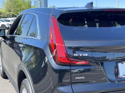 2022 Cadillac XT4 AWD Luxury