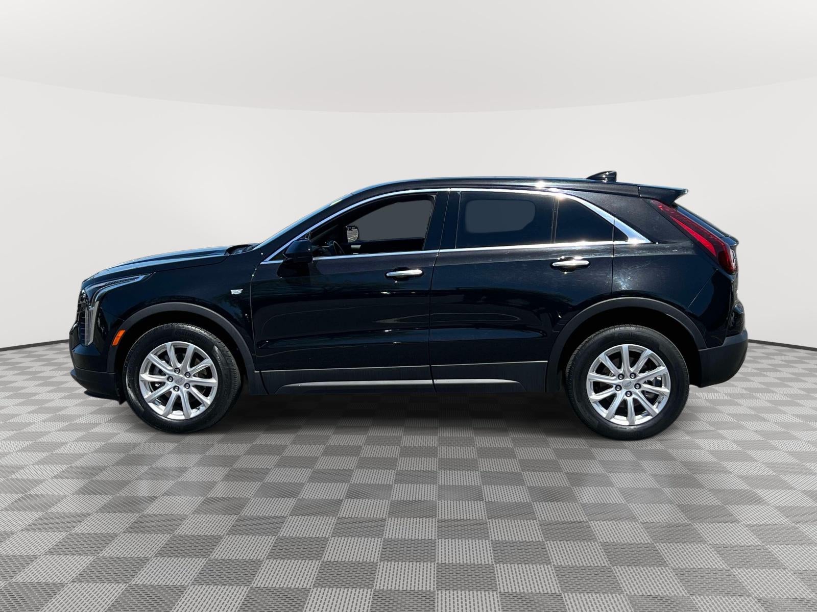 2022 Cadillac XT4 AWD Luxury