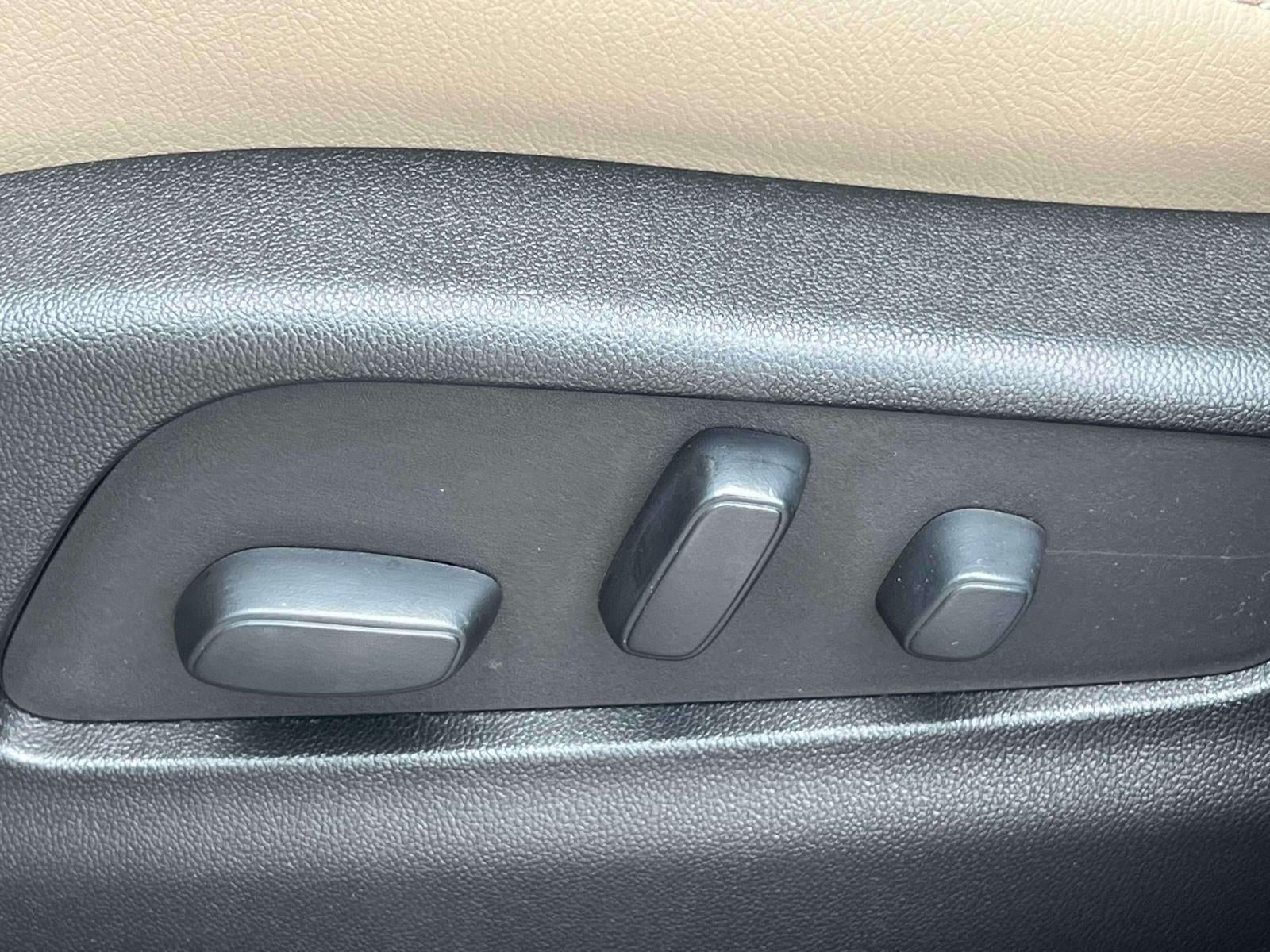 2024 Cadillac XT4 AWD Luxury