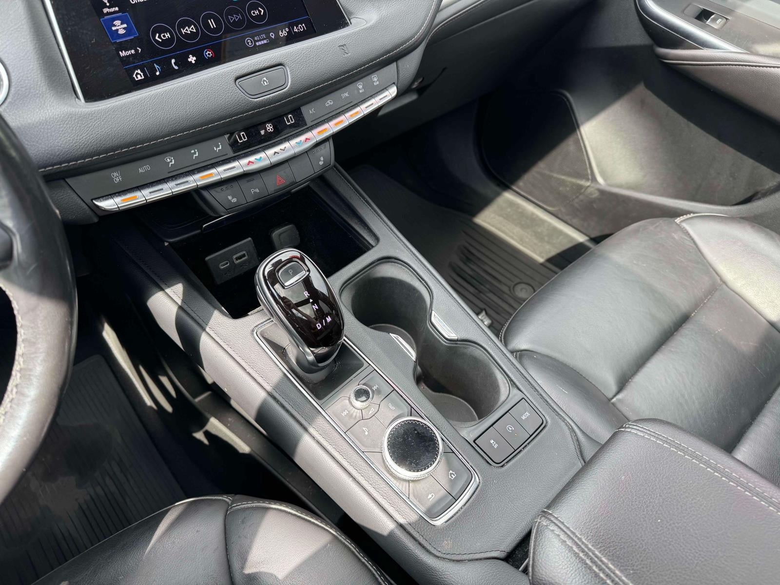 2021 Cadillac XT4 AWD Premium Luxury