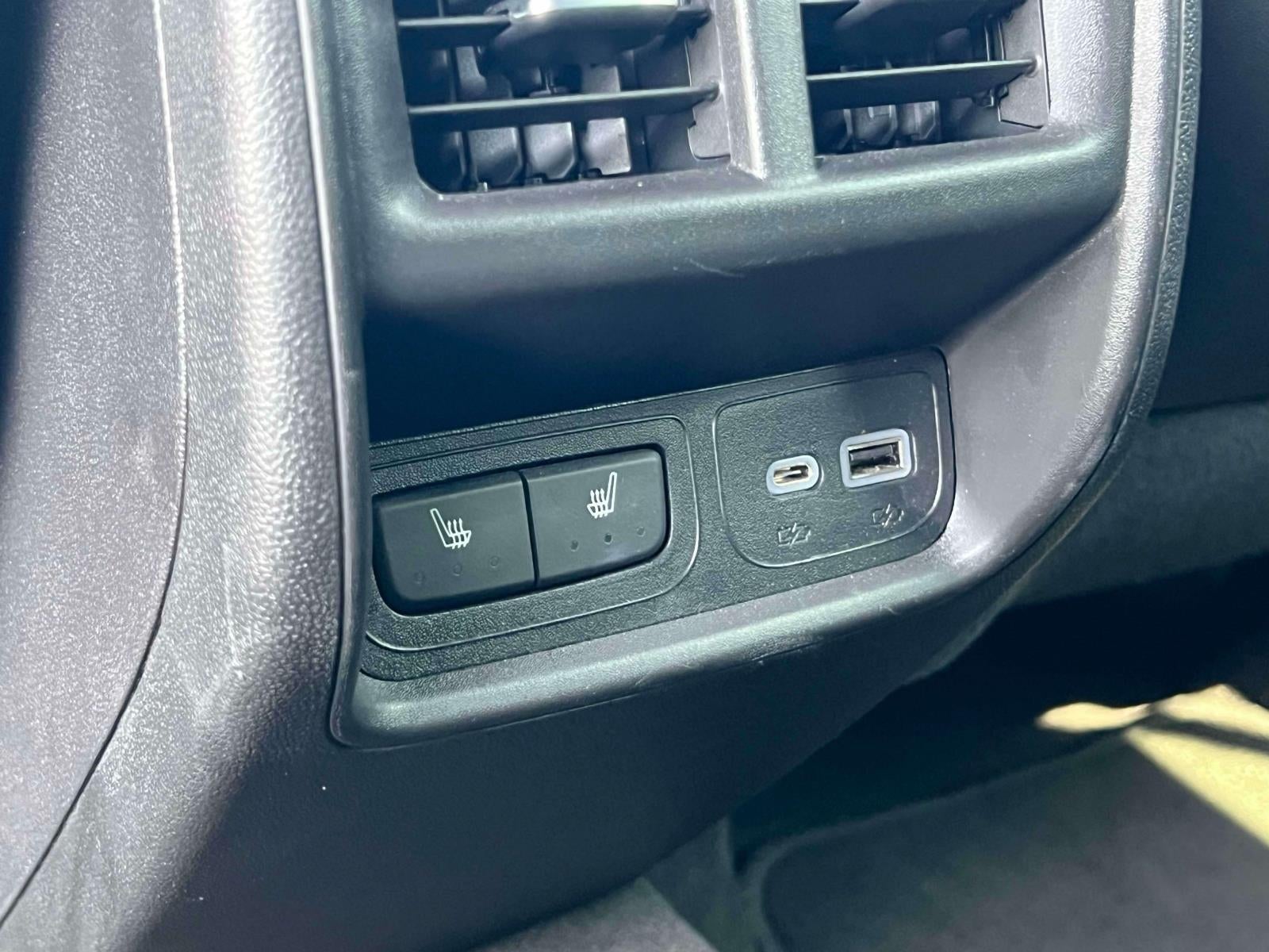 2024 Cadillac XT4 AWD Premium Luxury