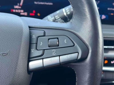 2024 Cadillac XT4 AWD Premium Luxury