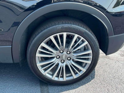 2024 Cadillac XT4 AWD Premium Luxury