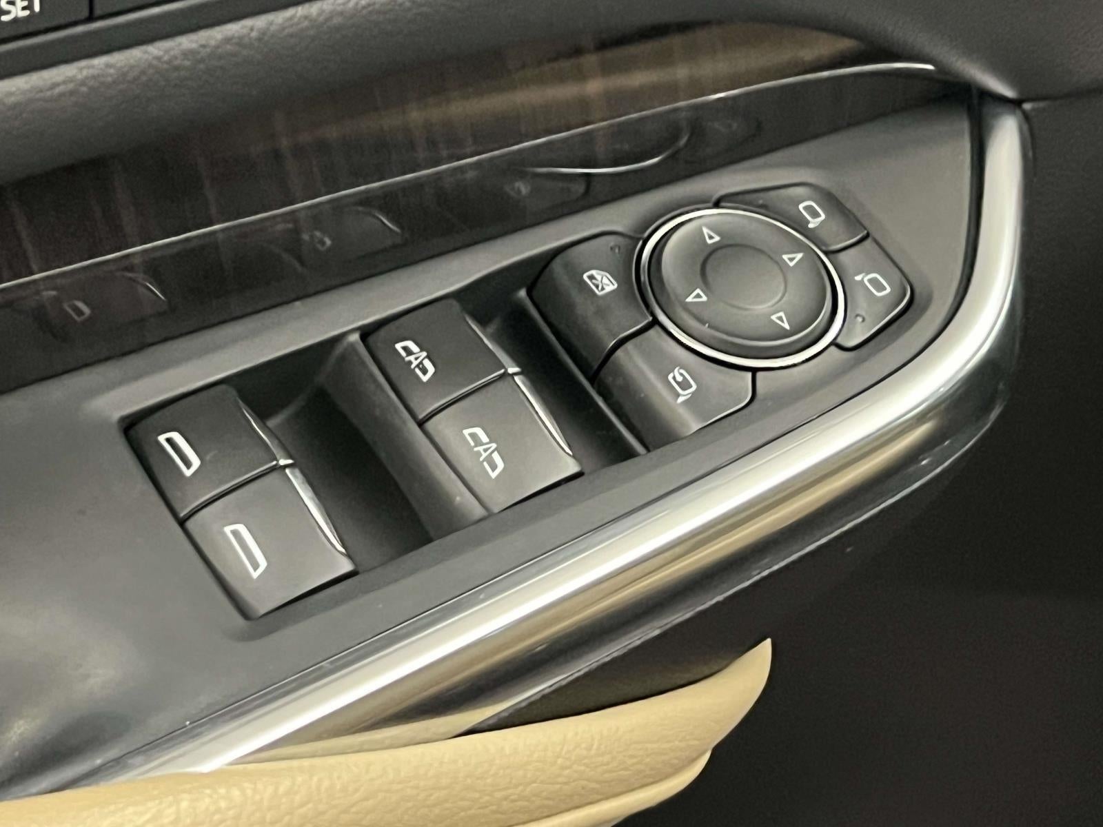 2024 Cadillac XT4 AWD Premium Luxury