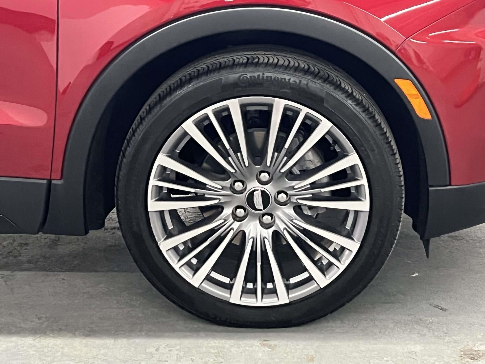 2024 Cadillac XT4 AWD Premium Luxury