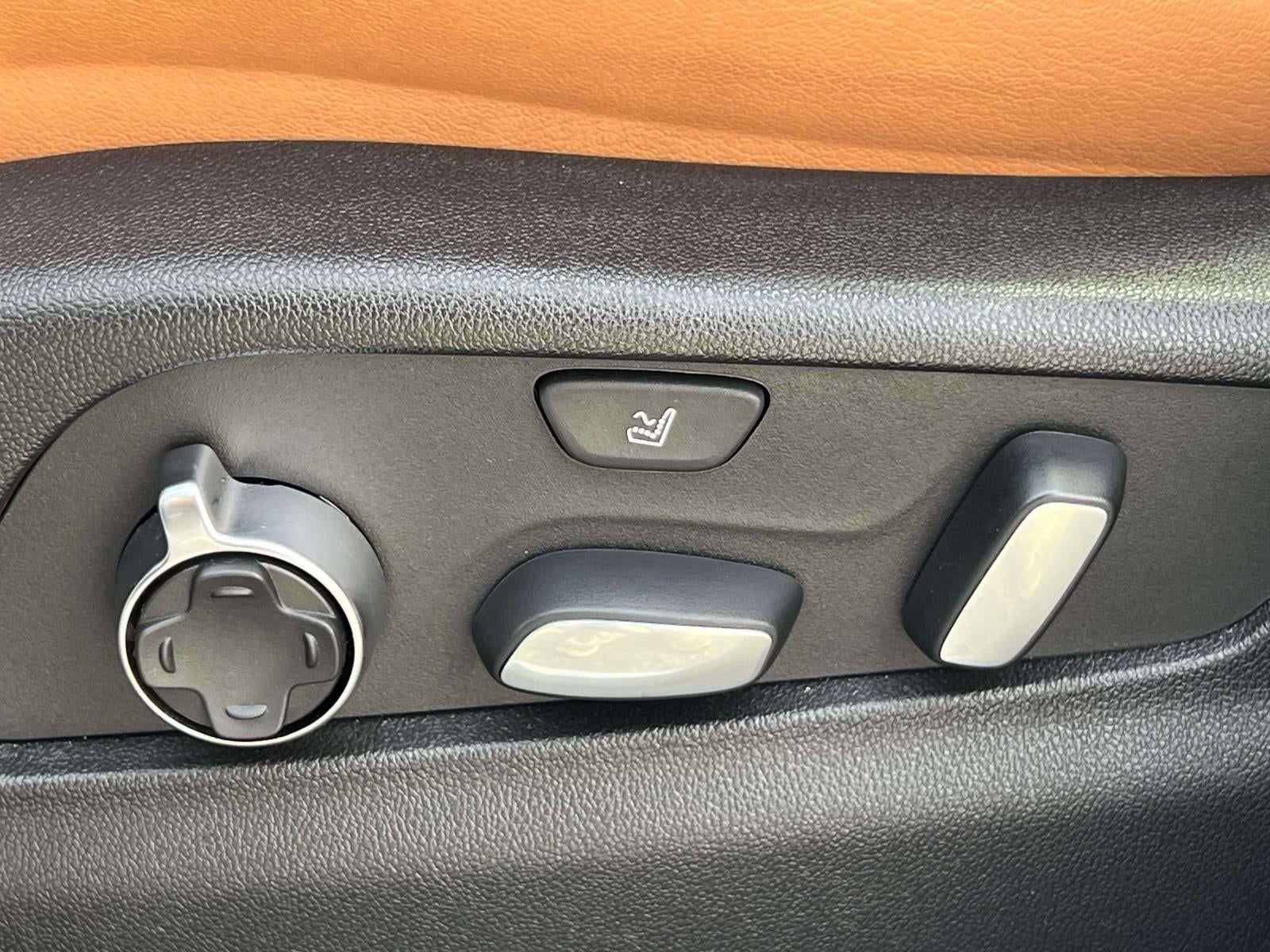 2023 Cadillac XT4 FWD Sport