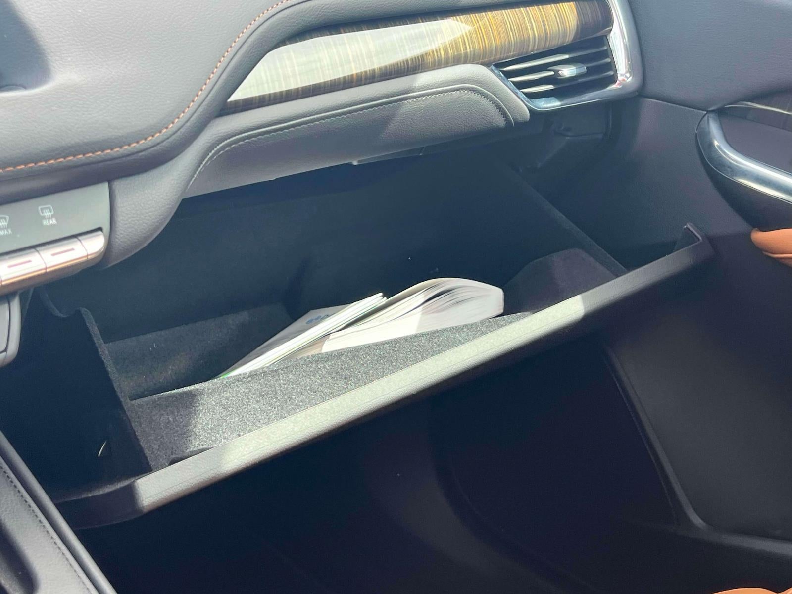 2023 Cadillac XT4 FWD Sport