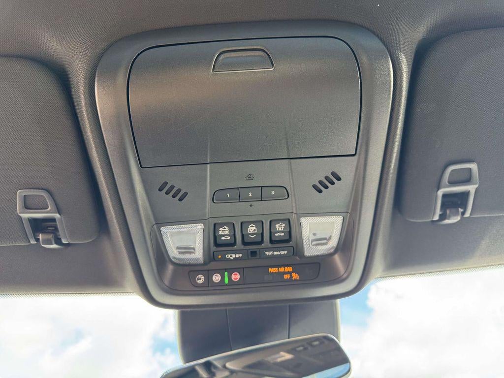 2024 Cadillac XT4 AWD Sport