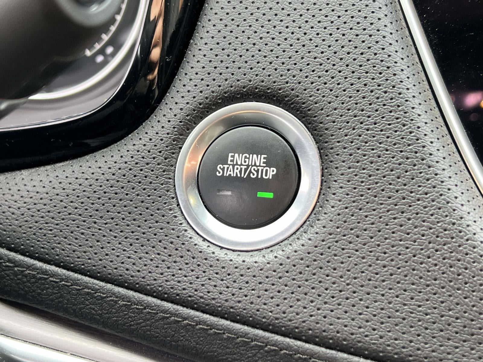 2023 Cadillac XT5 AWD Luxury