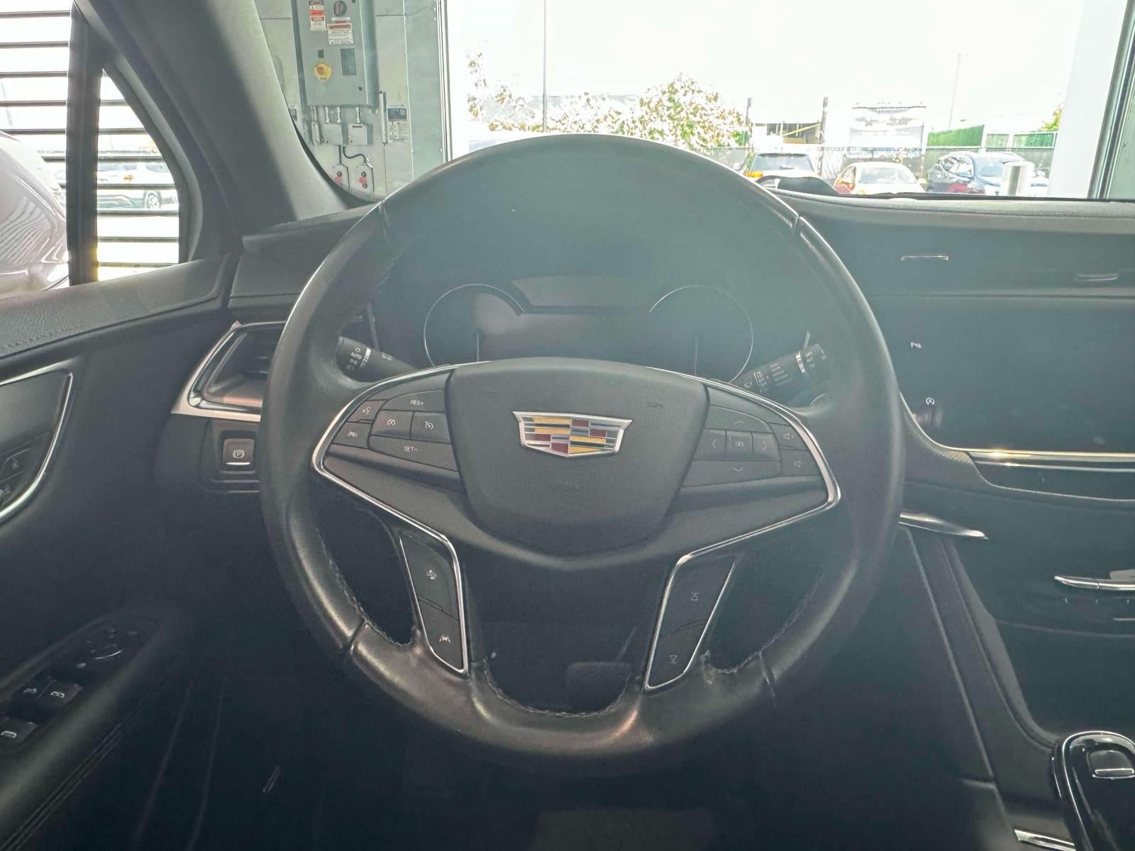 2022 Cadillac XT5 AWD Luxury