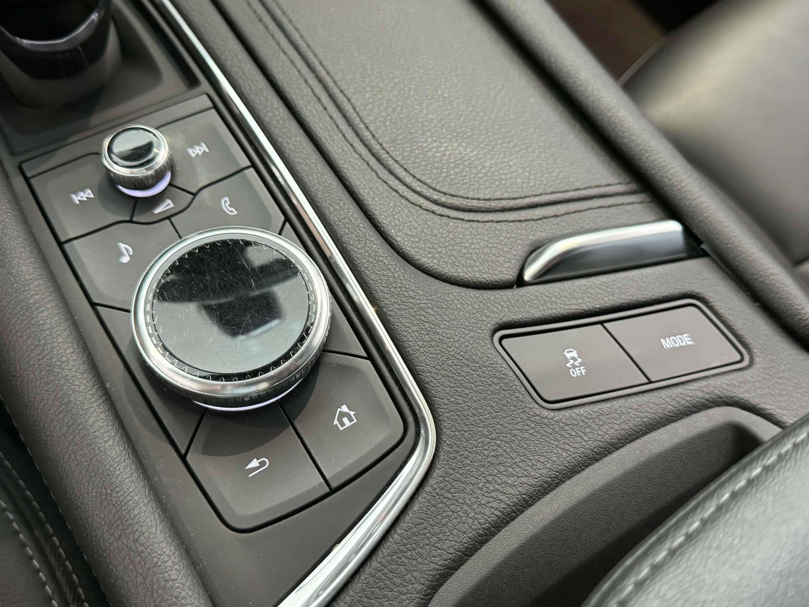 2022 Cadillac XT5 AWD Luxury