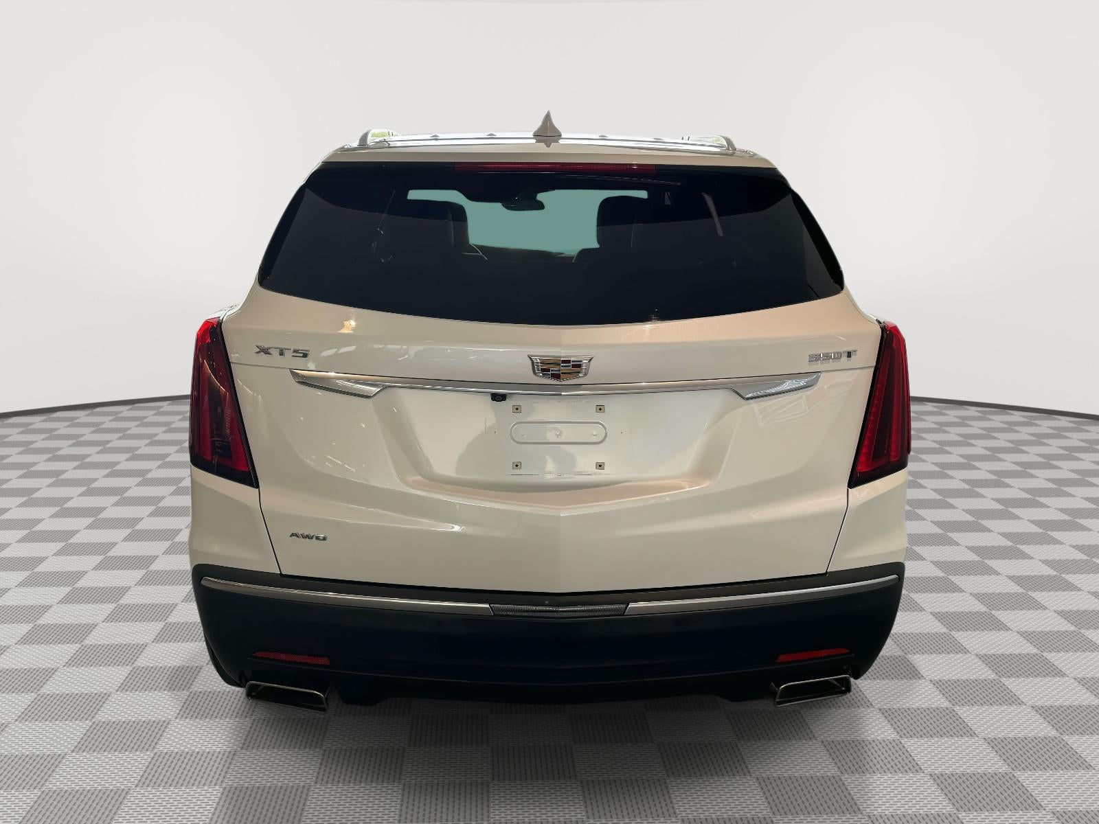 2022 Cadillac XT5 AWD Luxury