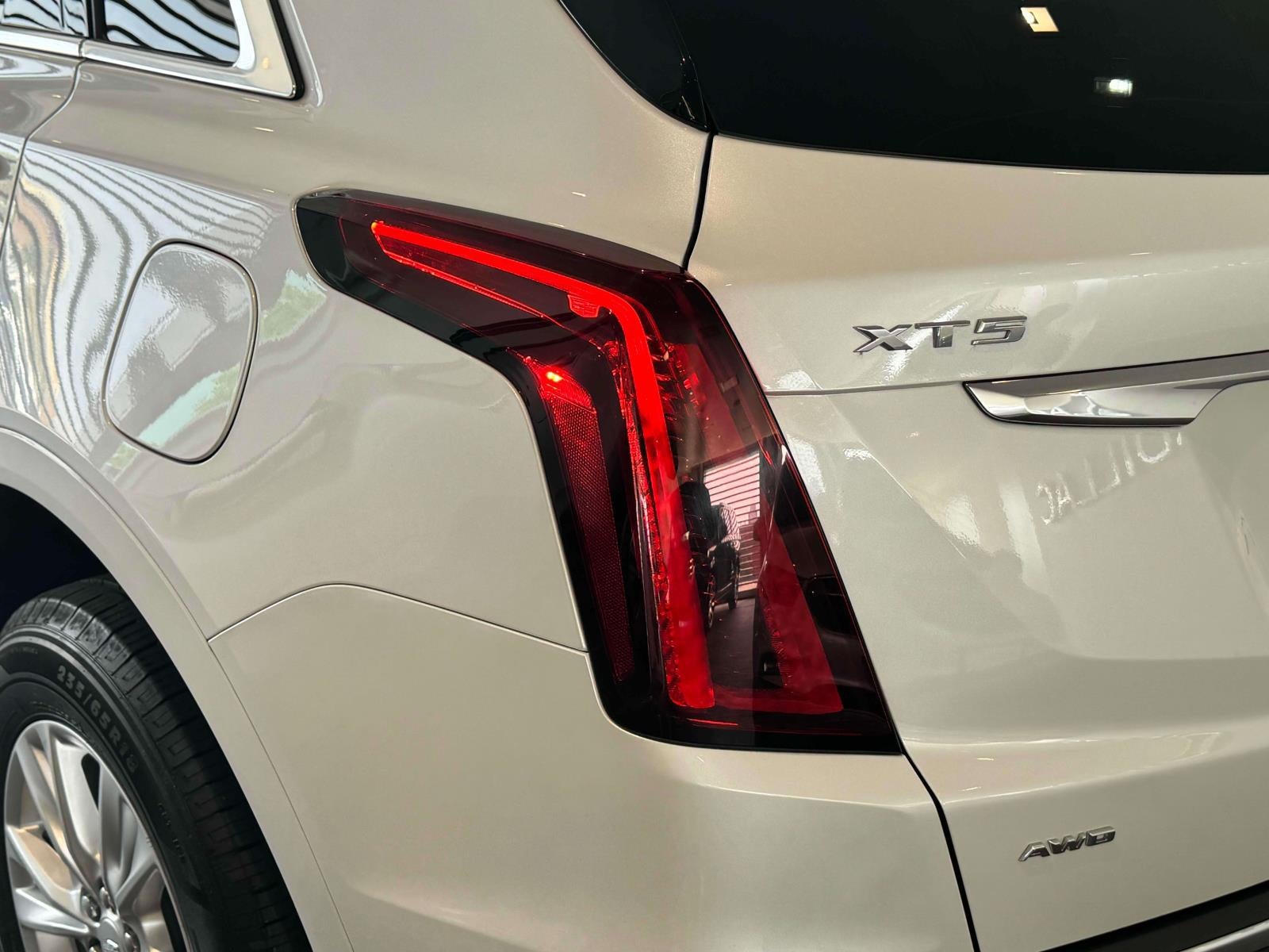2022 Cadillac XT5 AWD Luxury