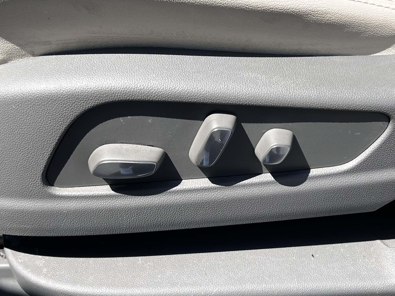 2020 Cadillac XT5 FWD Premium Luxury