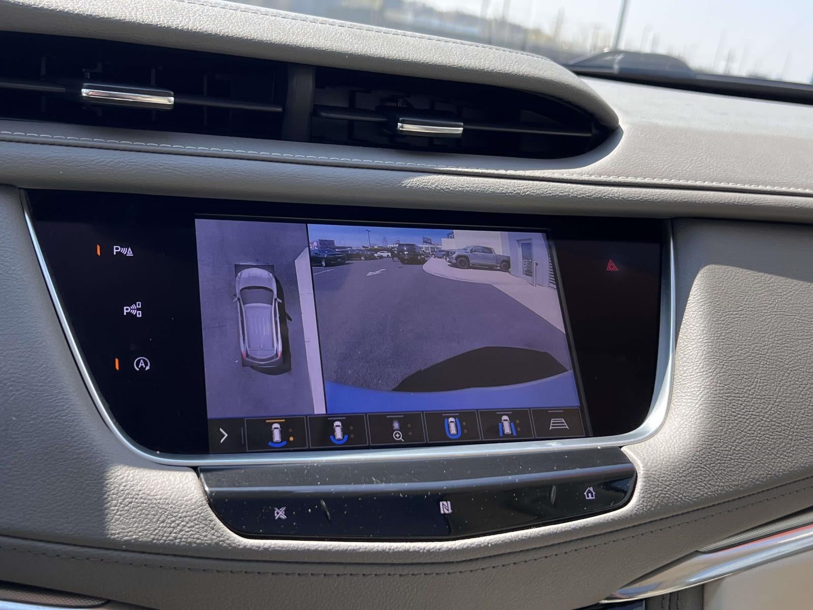 2020 Cadillac XT5 FWD Premium Luxury