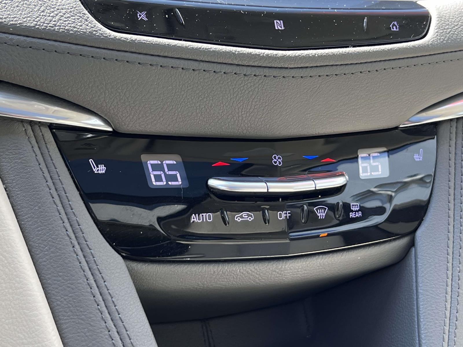 2020 Cadillac XT5 FWD Premium Luxury