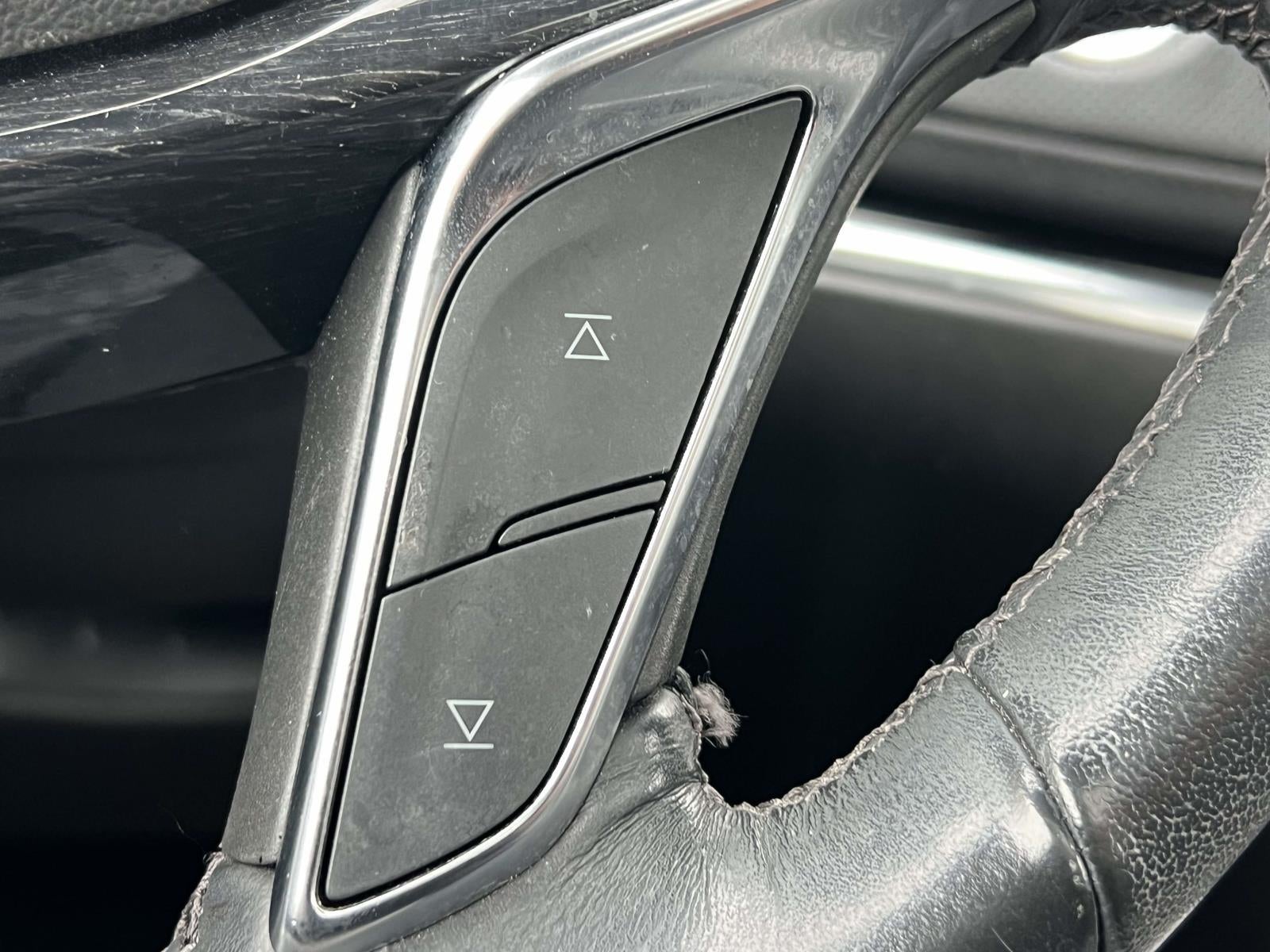 2022 Cadillac XT5 AWD Premium Luxury