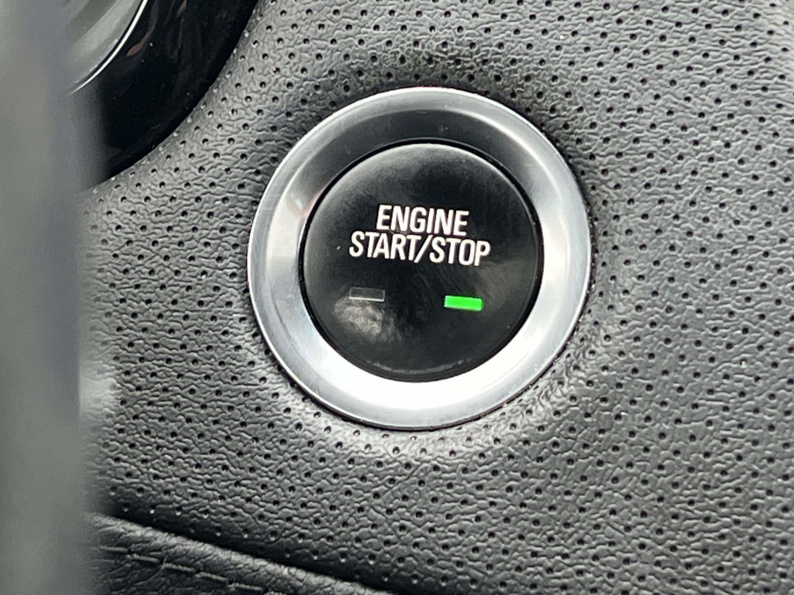 2022 Cadillac XT5 AWD Premium Luxury