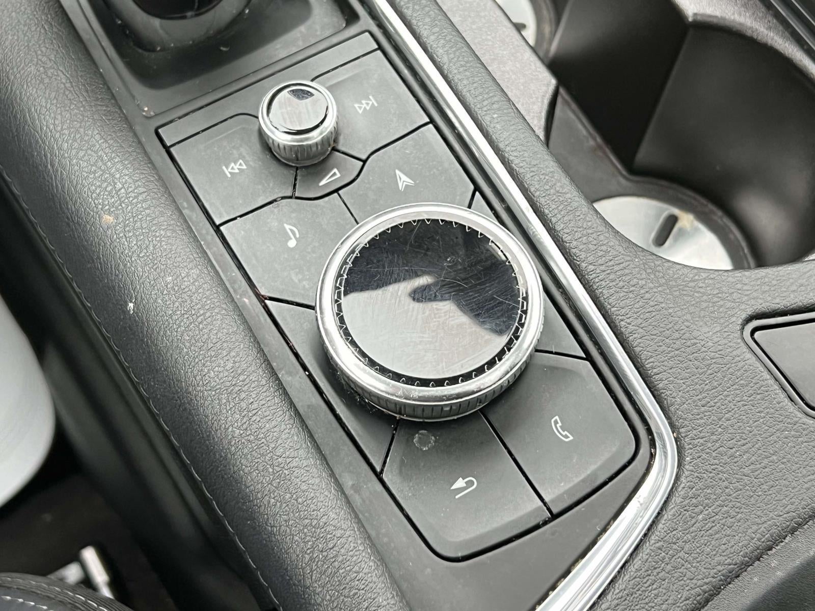 2022 Cadillac XT5 AWD Premium Luxury