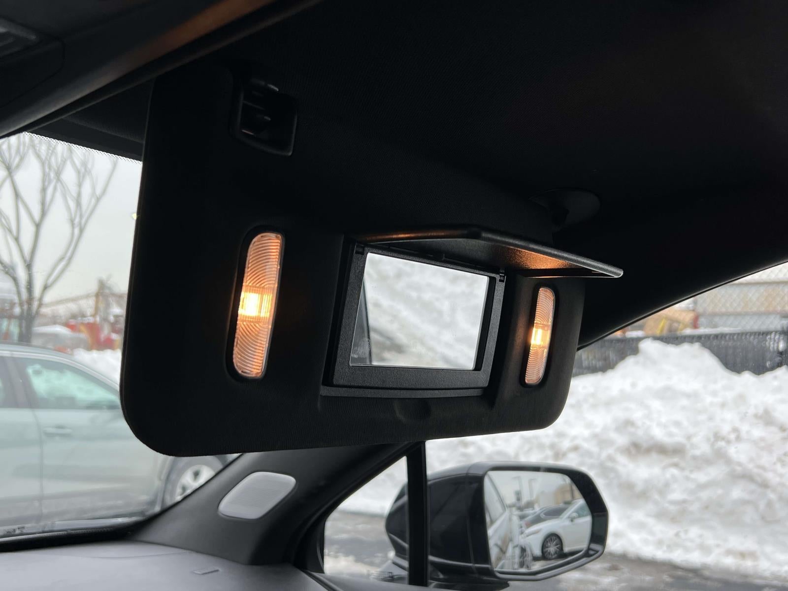 2022 Cadillac XT5 AWD Premium Luxury