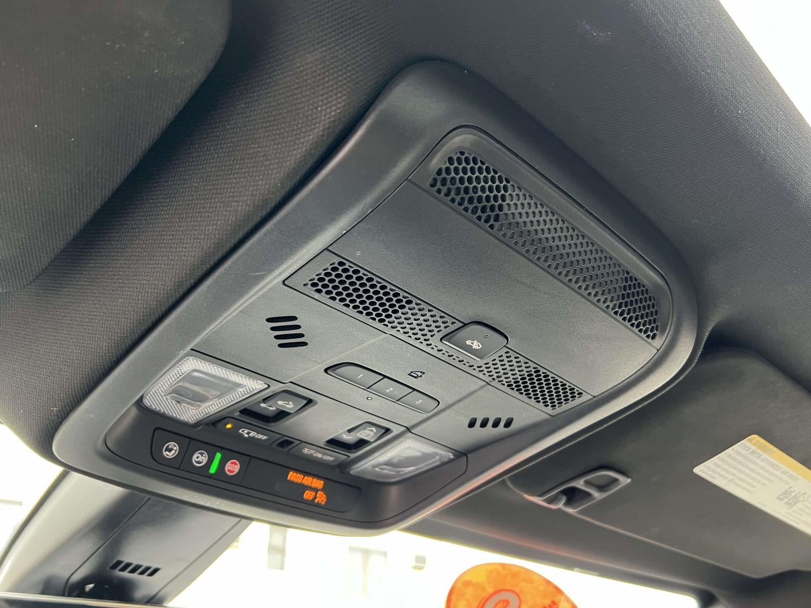 2022 Cadillac XT5 AWD Premium Luxury