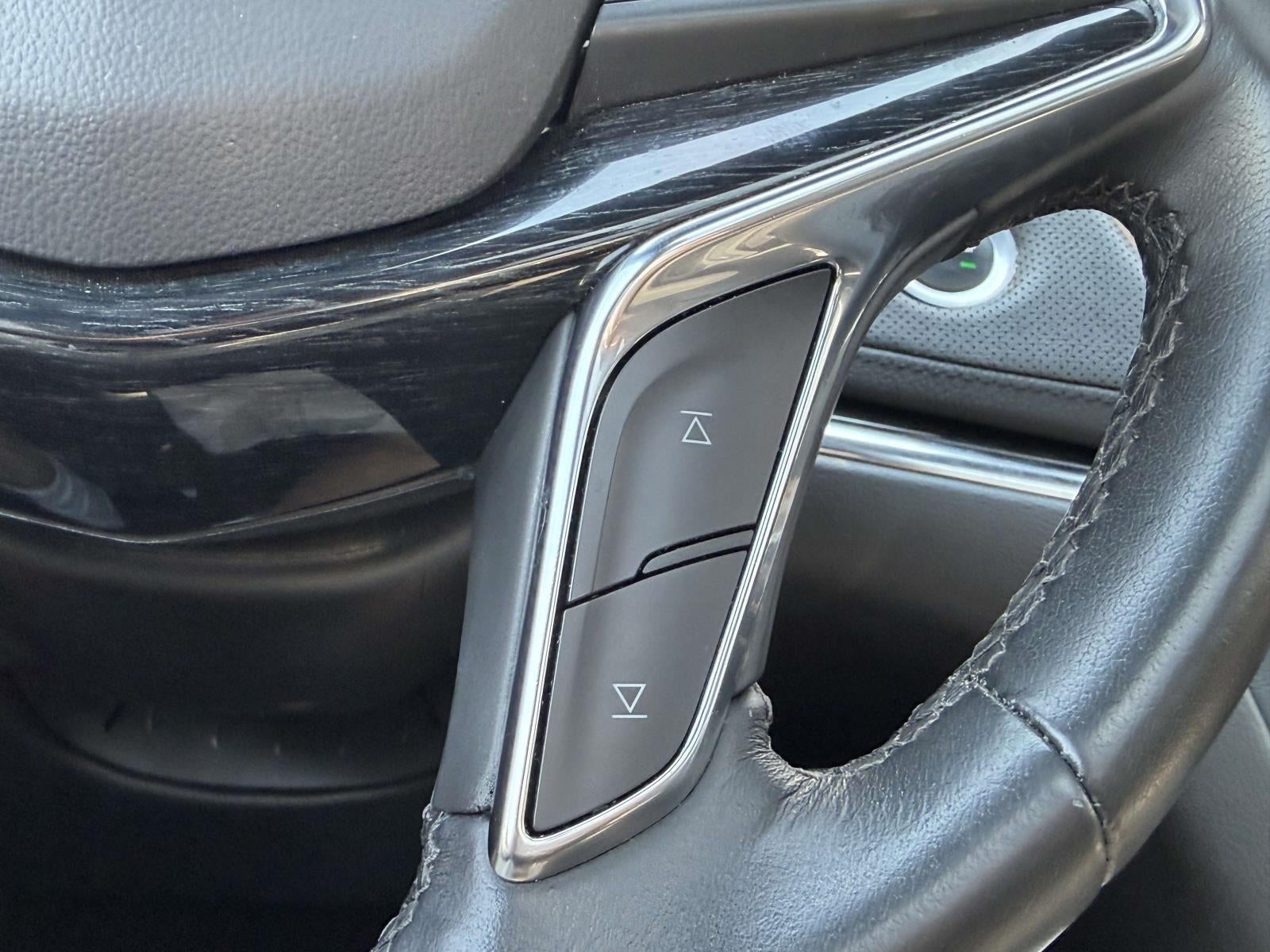 2023 Cadillac XT5 AWD Premium Luxury