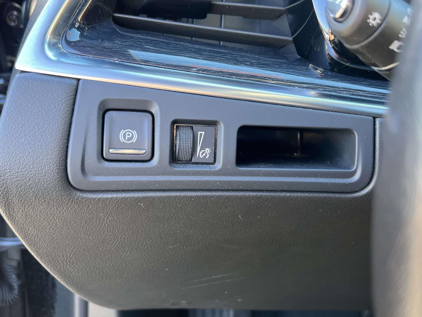 2023 Cadillac XT5 AWD Premium Luxury