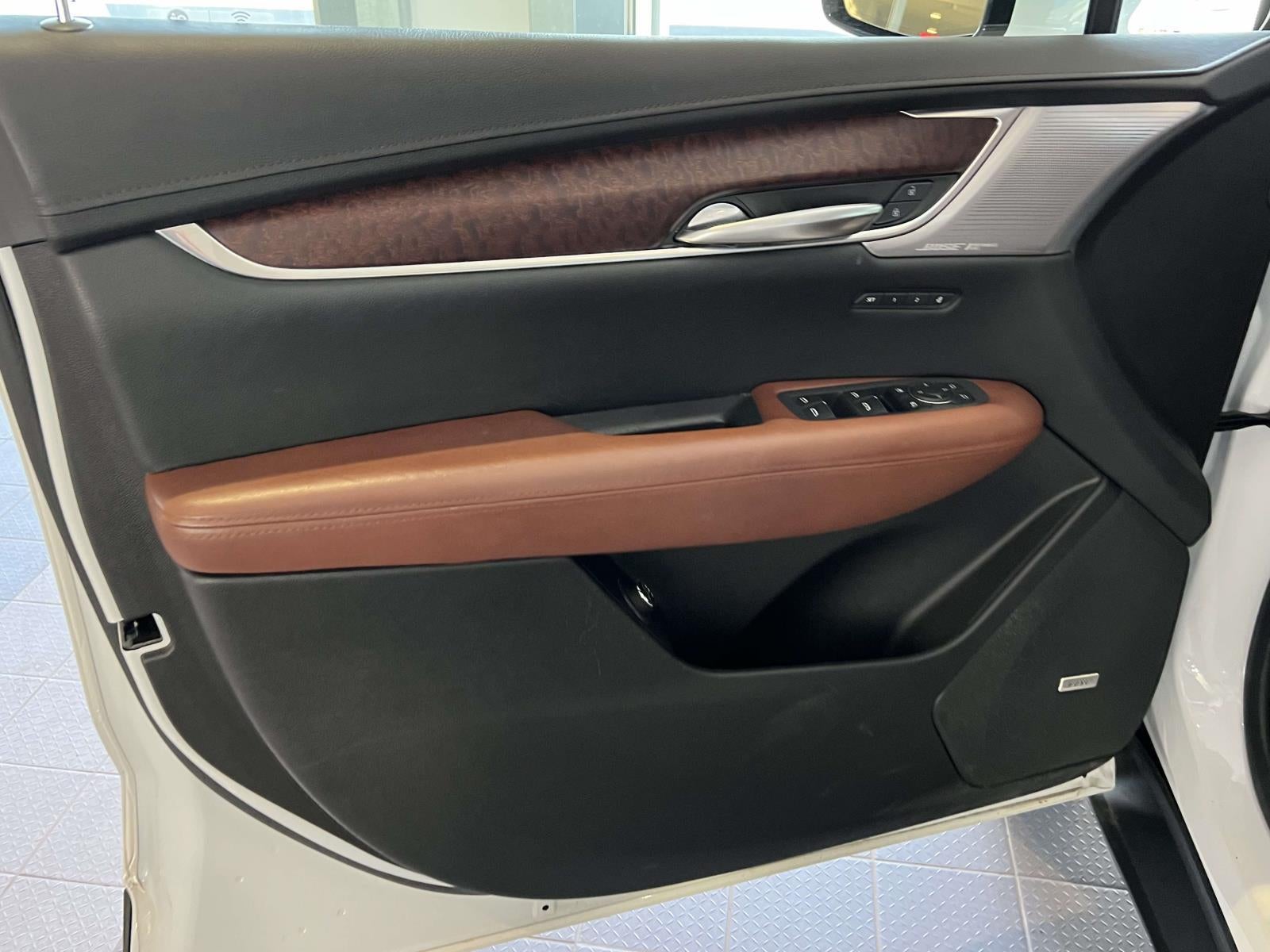 2023 Cadillac XT5 AWD Premium Luxury