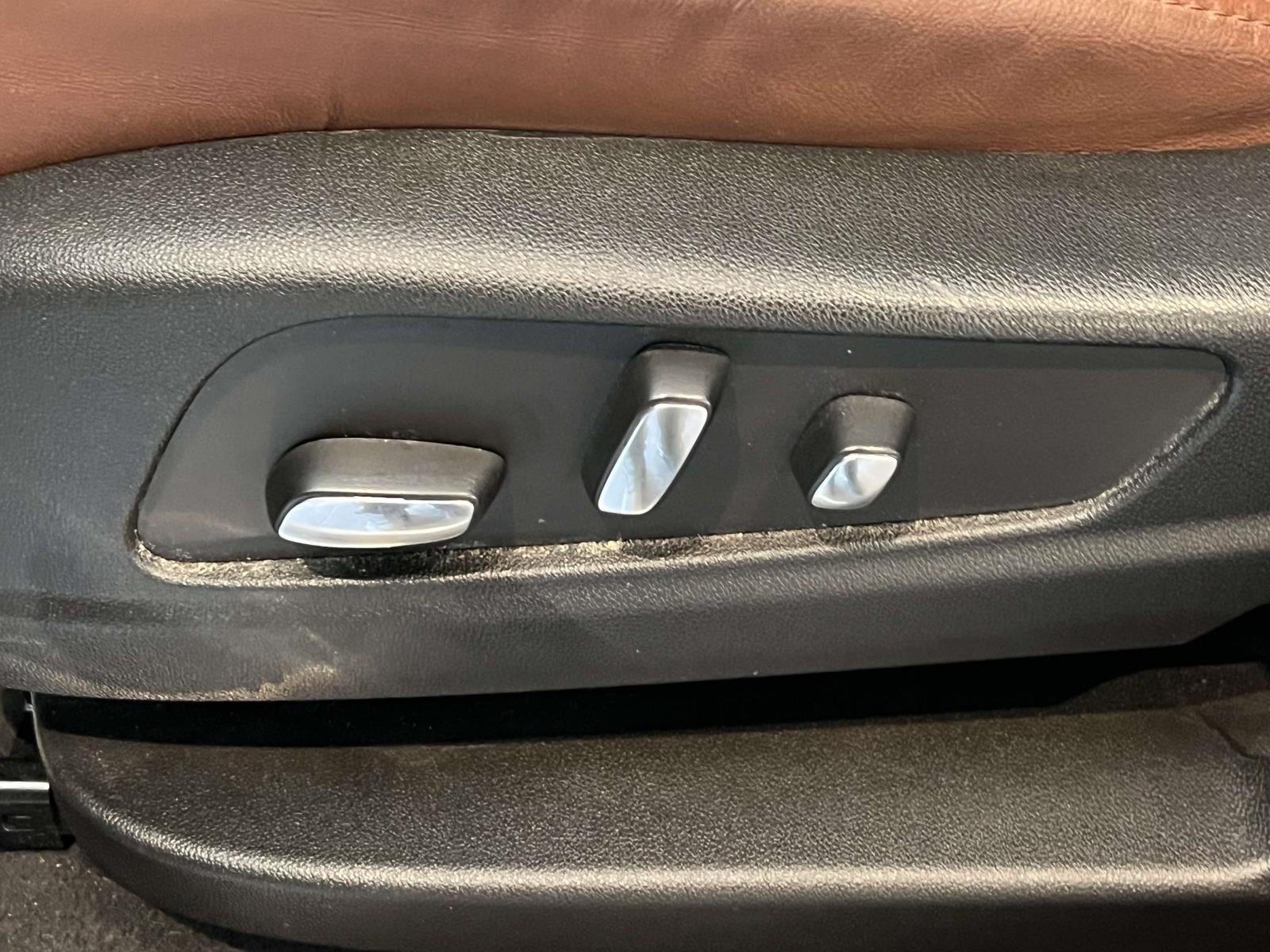 2023 Cadillac XT5 AWD Premium Luxury