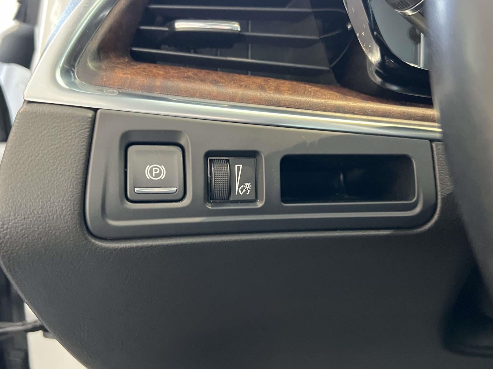 2023 Cadillac XT5 AWD Premium Luxury