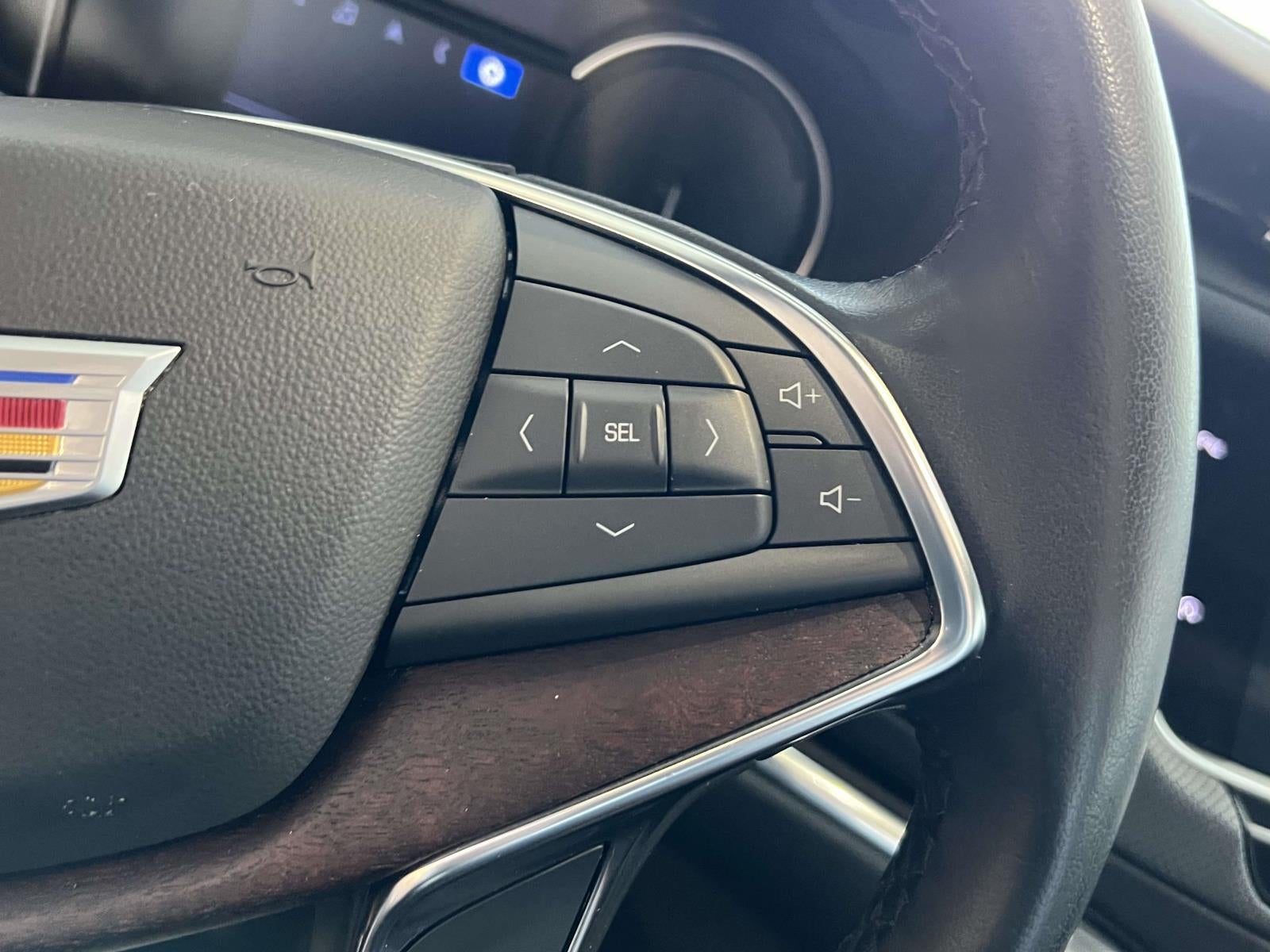 2023 Cadillac XT5 AWD Premium Luxury