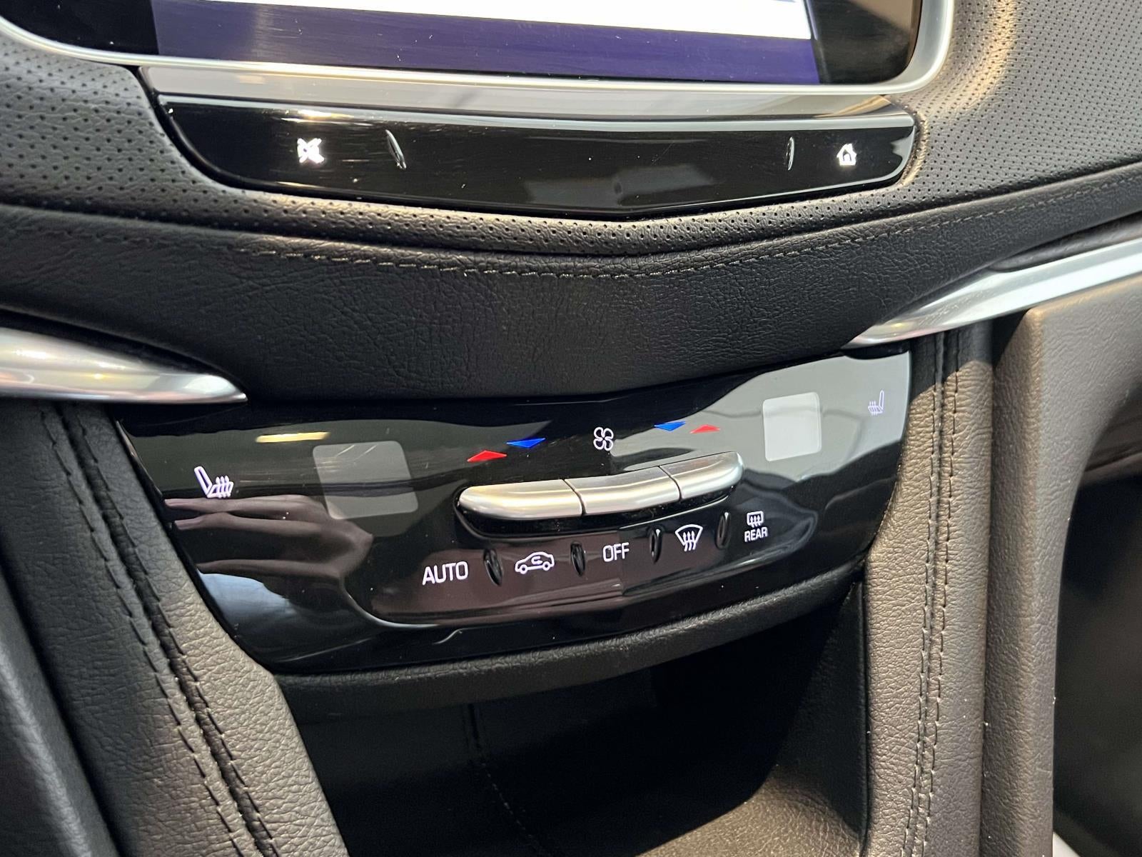 2023 Cadillac XT5 AWD Premium Luxury