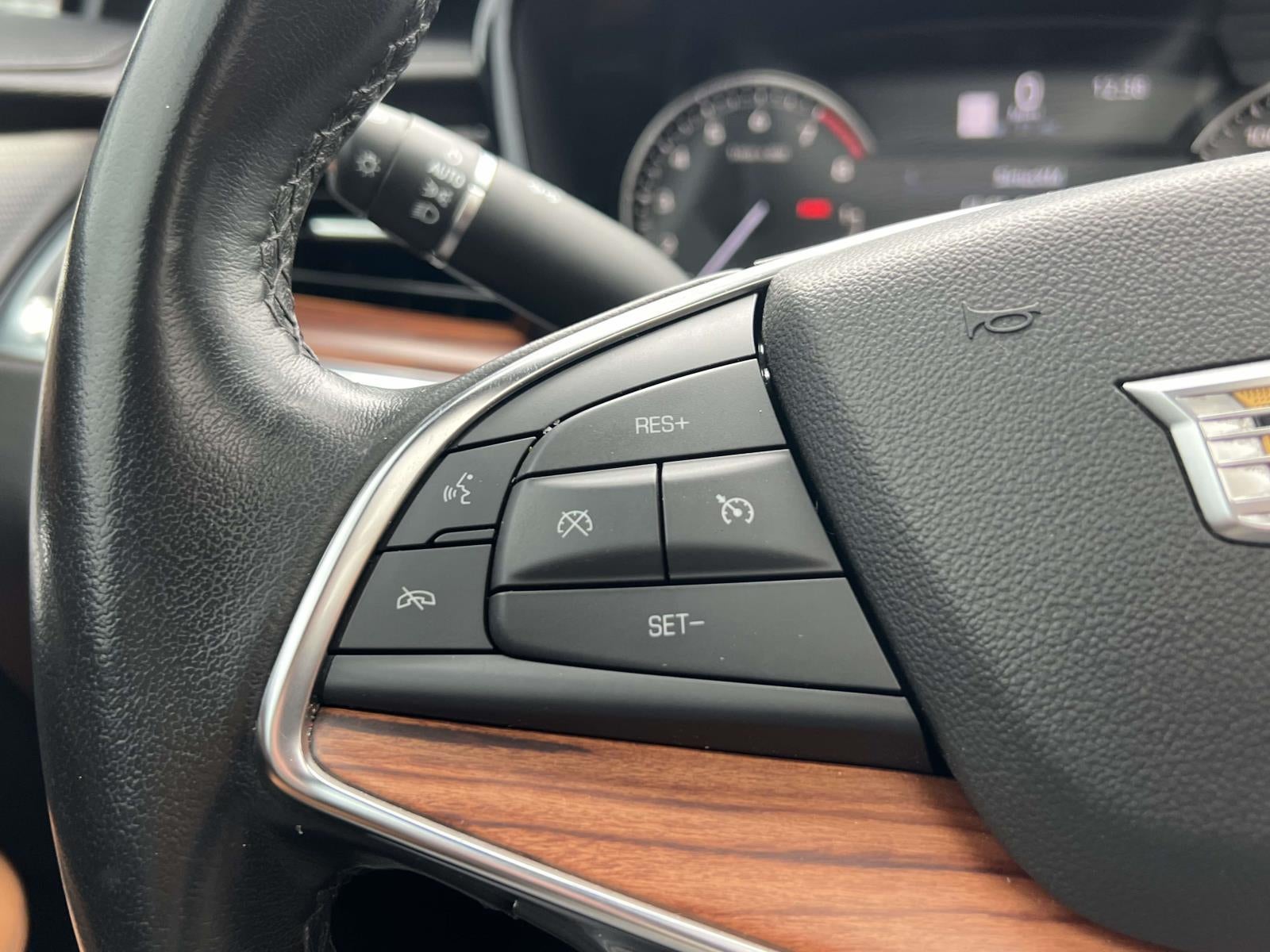2021 Cadillac XT5 AWD Premium Luxury