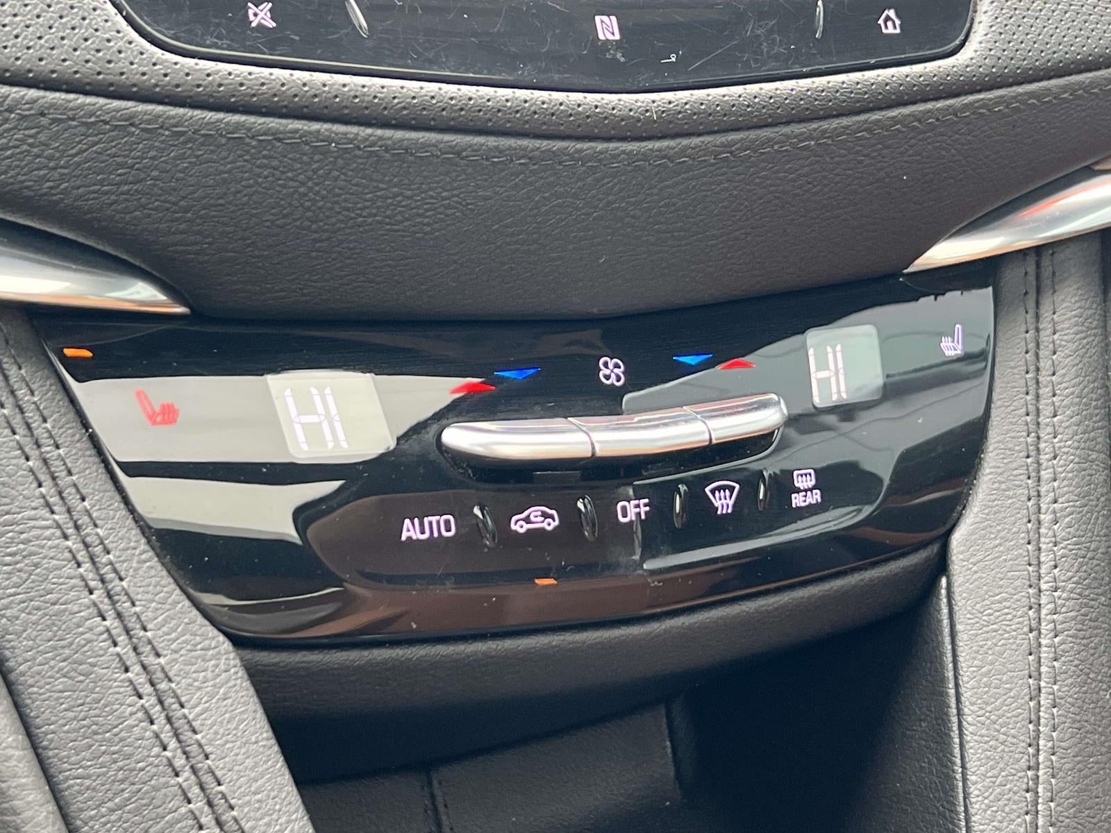 2021 Cadillac XT5 AWD Premium Luxury