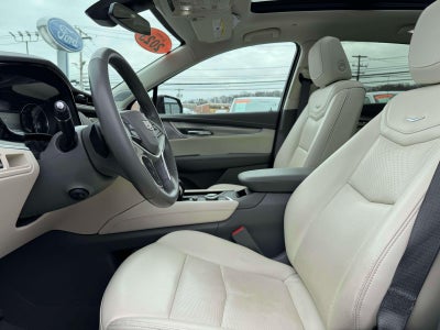 2023 Cadillac XT5 AWD Premium Luxury