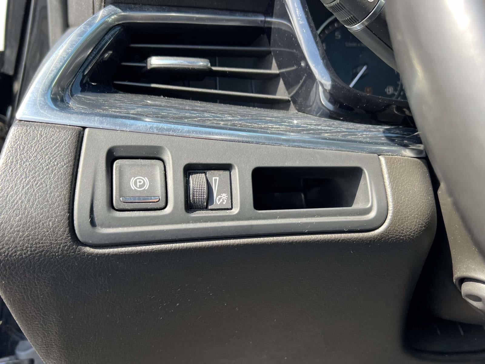 2023 Cadillac XT5 AWD Premium Luxury