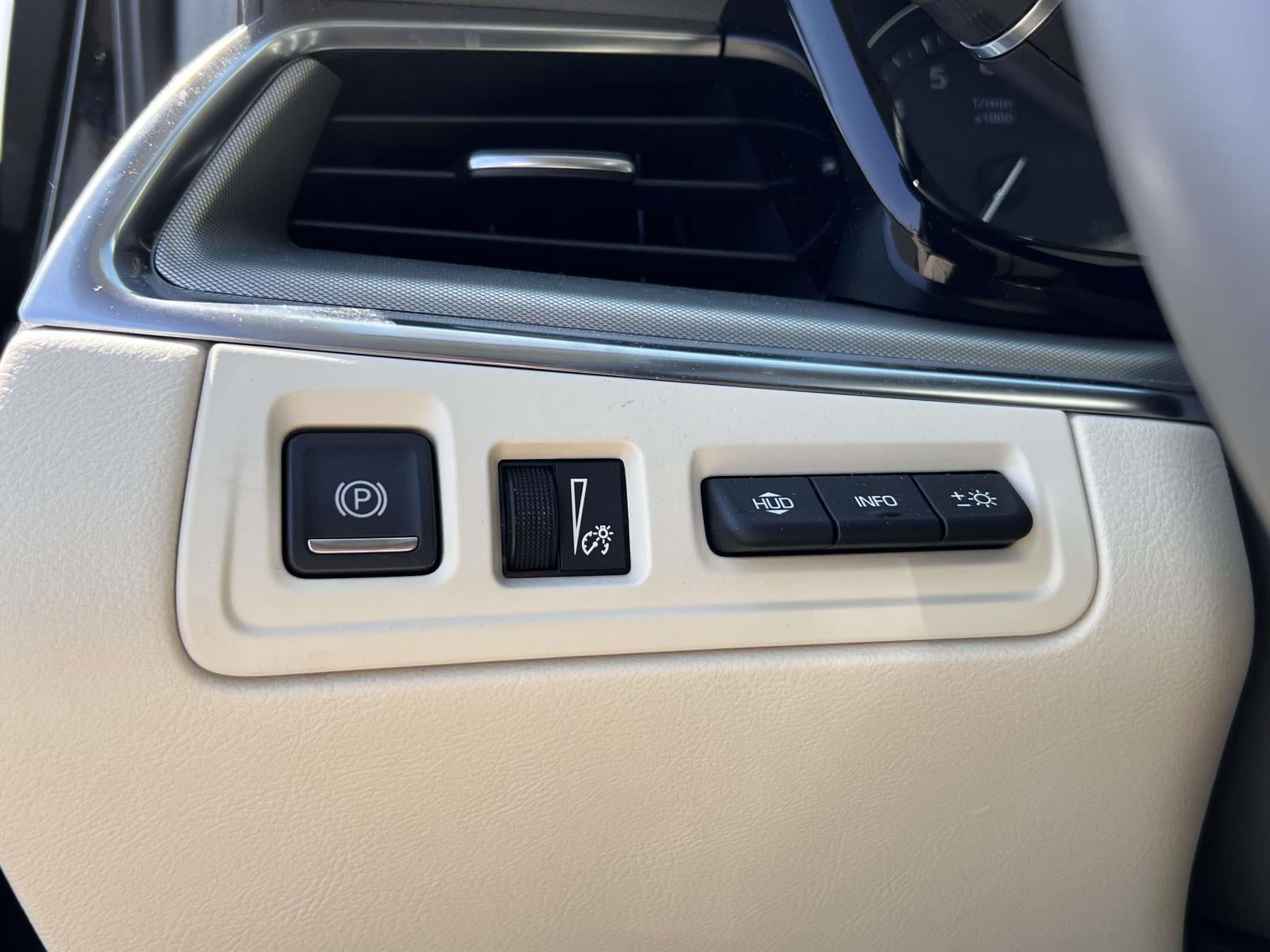 2025 Cadillac XT5 AWD Premium Luxury