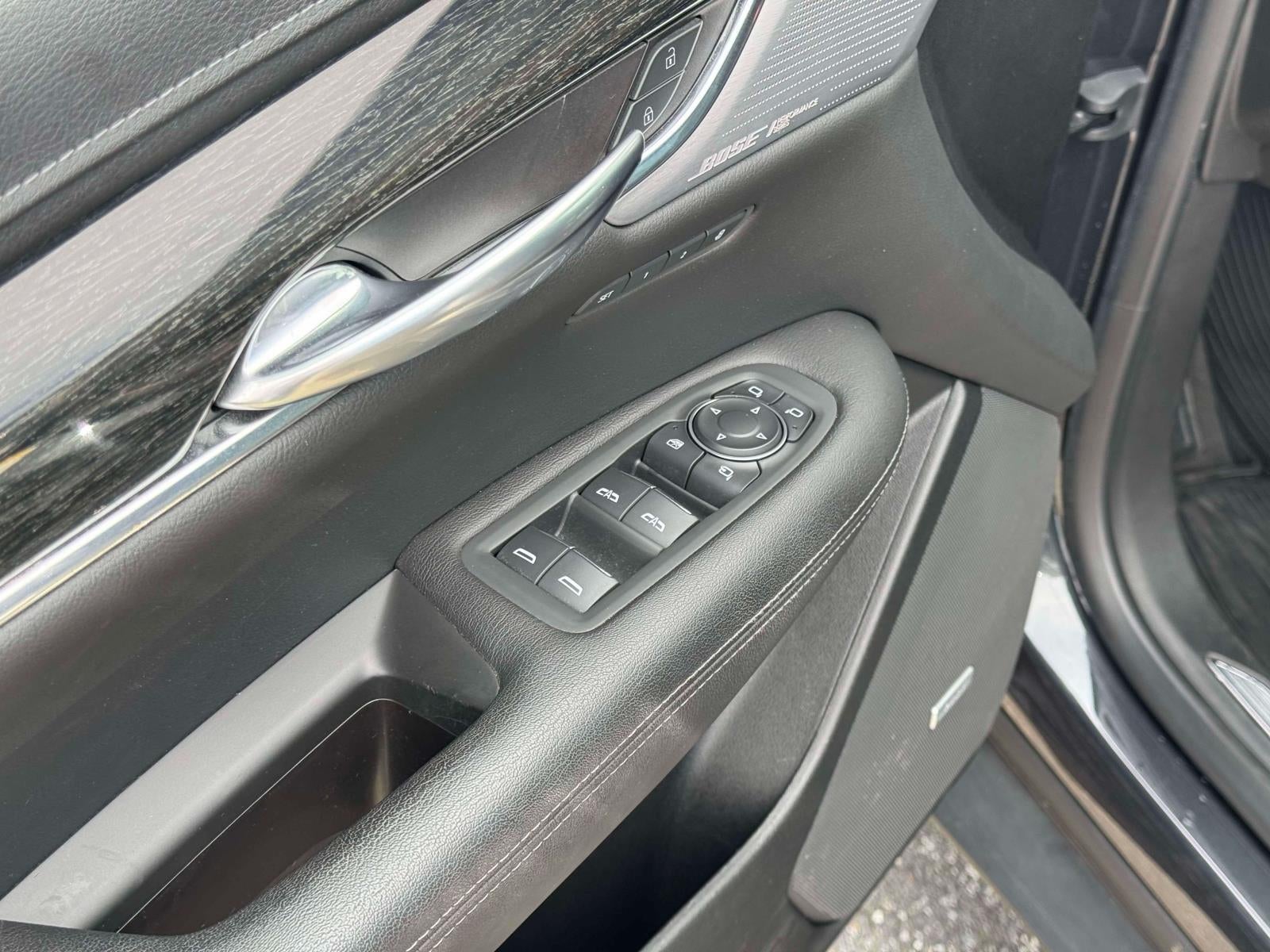 2021 Cadillac XT5 AWD Premium Luxury