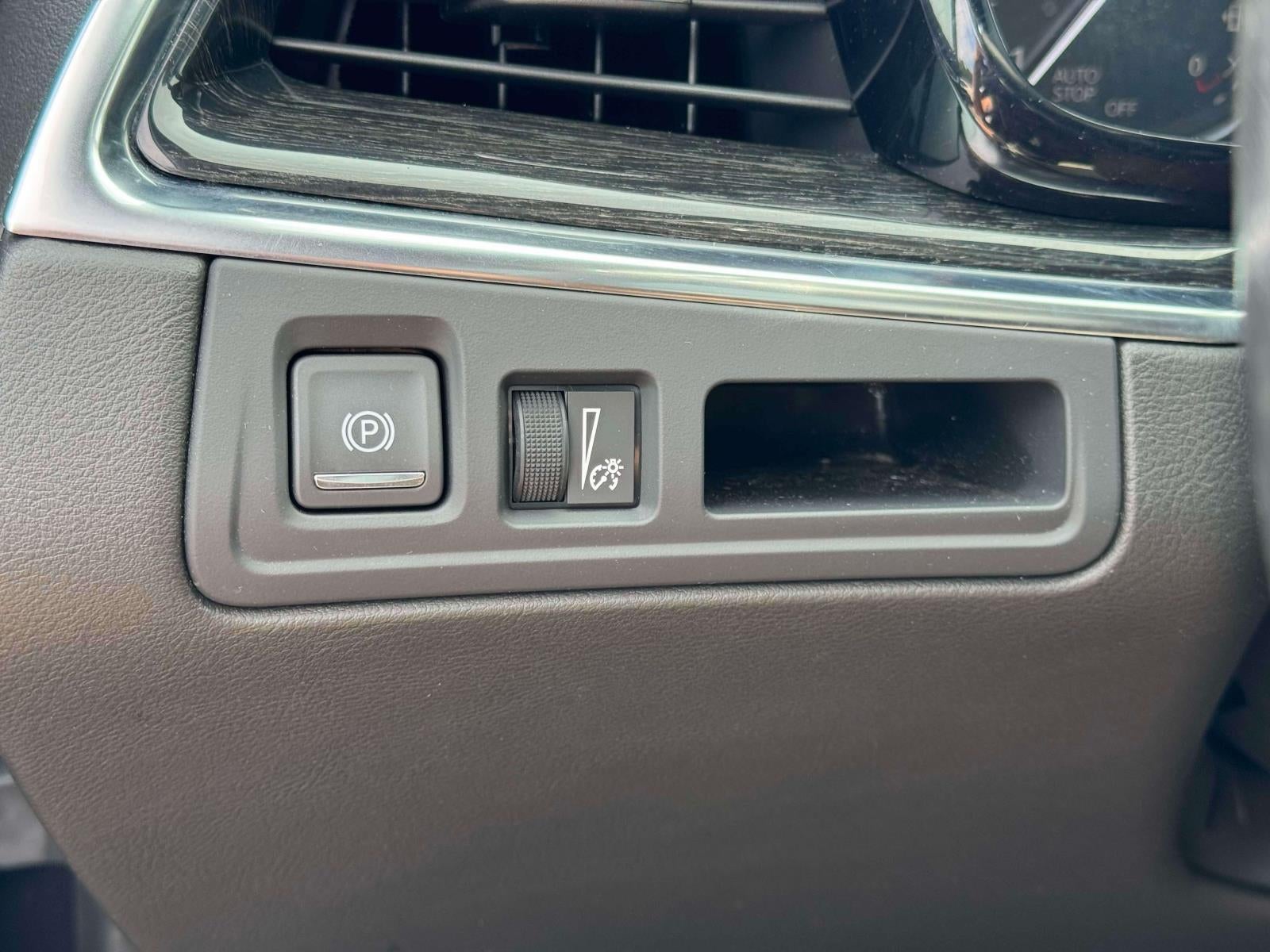 2021 Cadillac XT5 AWD Premium Luxury