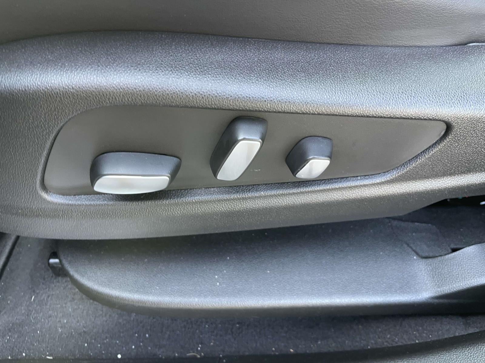 2022 Cadillac XT5 AWD Sport