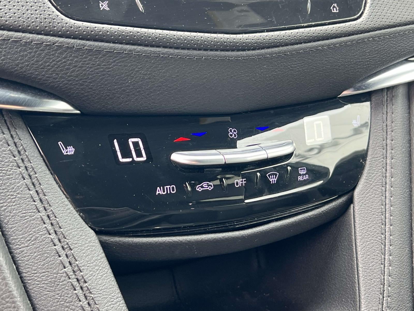 2024 Cadillac XT6 AWD Luxury