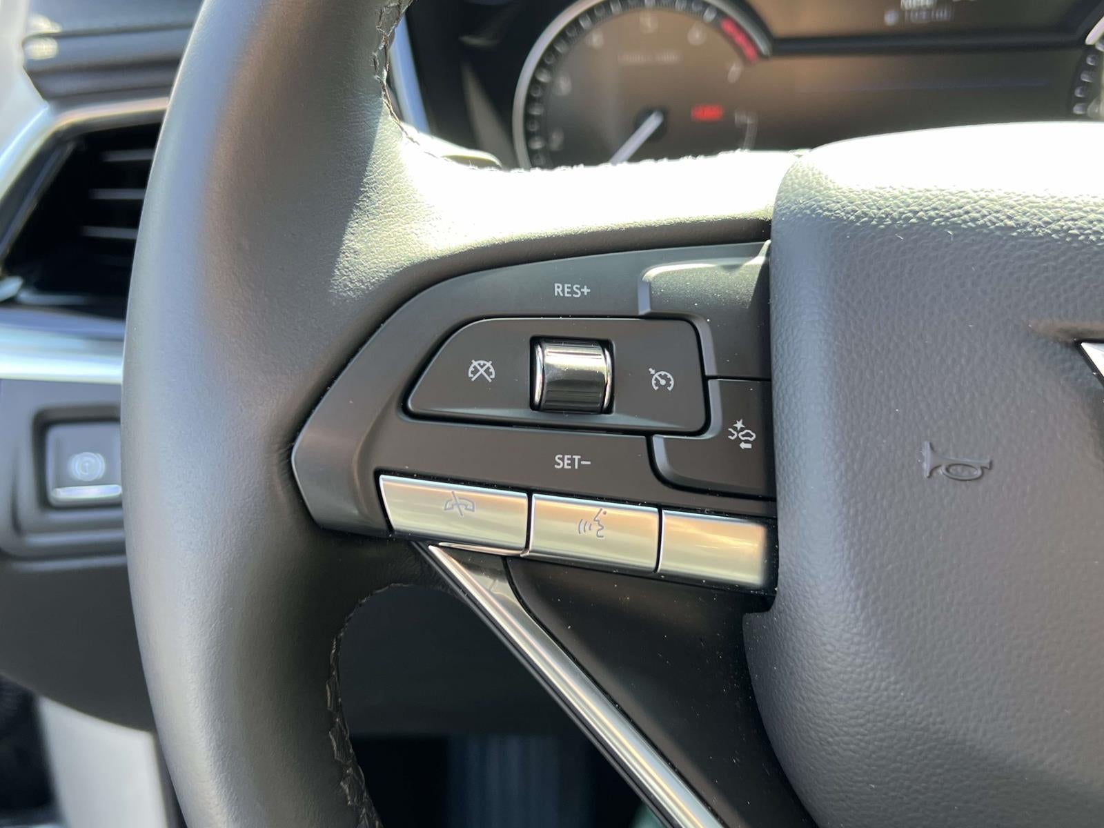 2025 Cadillac XT6 AWD Luxury