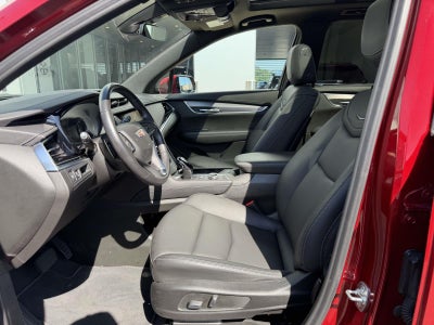 2025 Cadillac XT6 AWD Luxury